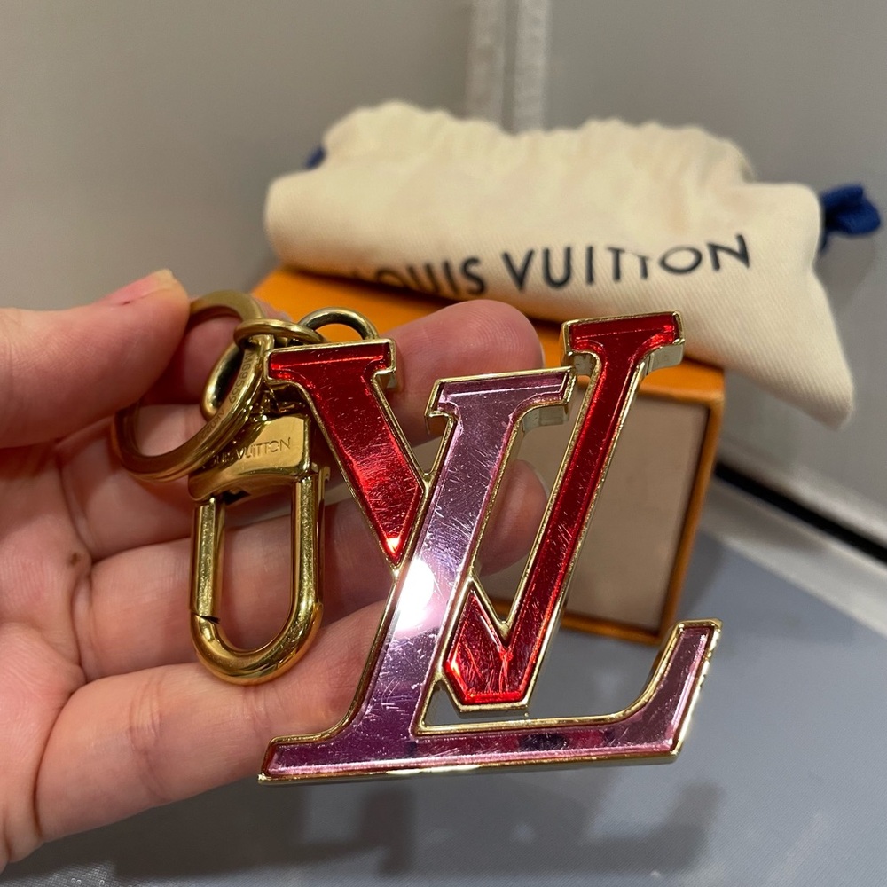 Used Louis Vuitton Logo Glass Initials Keychain Bag Charm Full Inclusion Auth!! - Picture 2 of 12